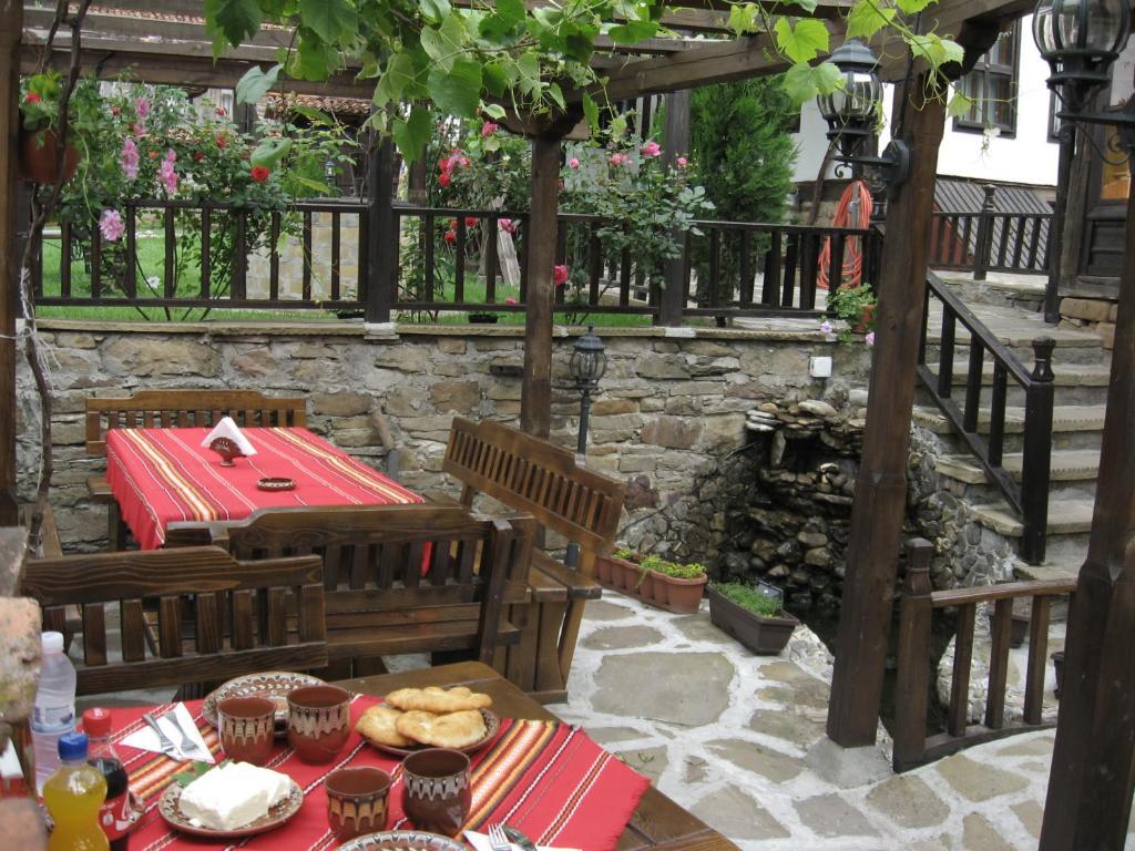Sava Cupetsa Guest House Zheravna ภายนอก รูปภาพ